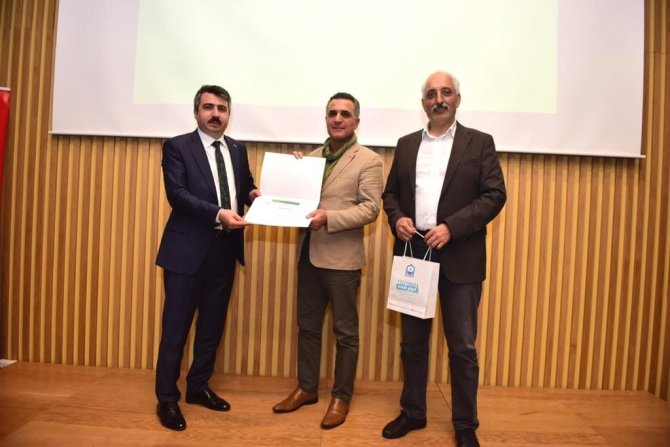 Felsefi Düşüncenin Serüveni Atölyesi Mezunlarını Verdi