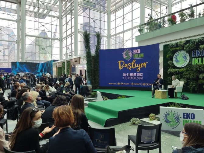 Ab Türkiye Delegasyonu Başkanı Landrut, Gençlerle İklimi Konuştu