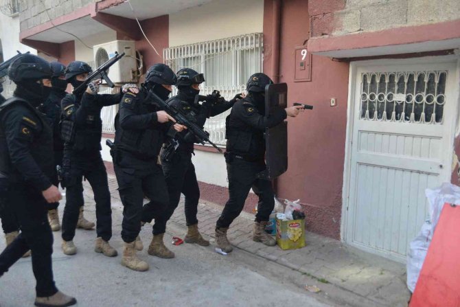 Adana’da Deaş Operasyonu: 7 Gözaltı