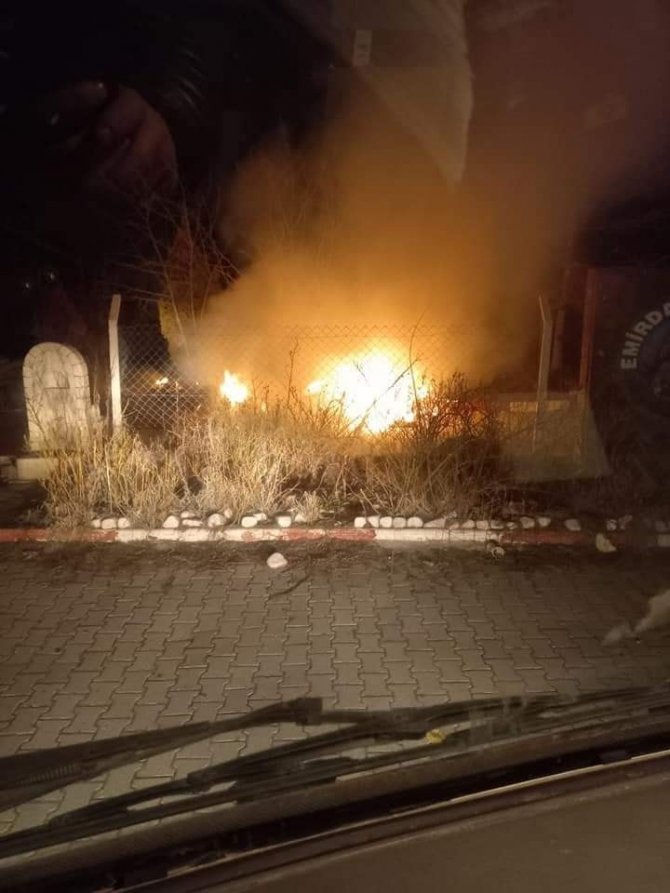 Kent Ormanında 5 Ayrı Noktada Yangın Çıktı