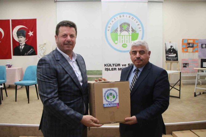 Başkan Soykan’dan 2 Bin Kitap