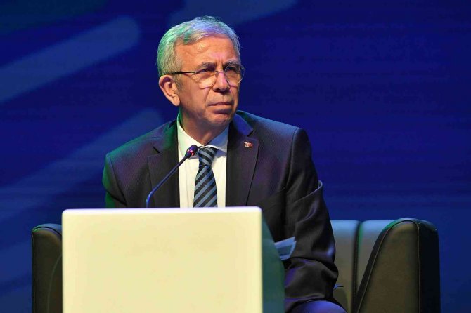 Eko İ̇kli̇m Zirvesi’ne Katılan Başkan Yavaş Çevre Dostu Projelerini Anlattı