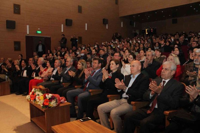 Antakya-defne Barış Korosu’ndan Samandağ’da Konser