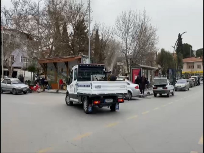 Bigadiç’te Caddeler Gül Suyu İle Temizlendi