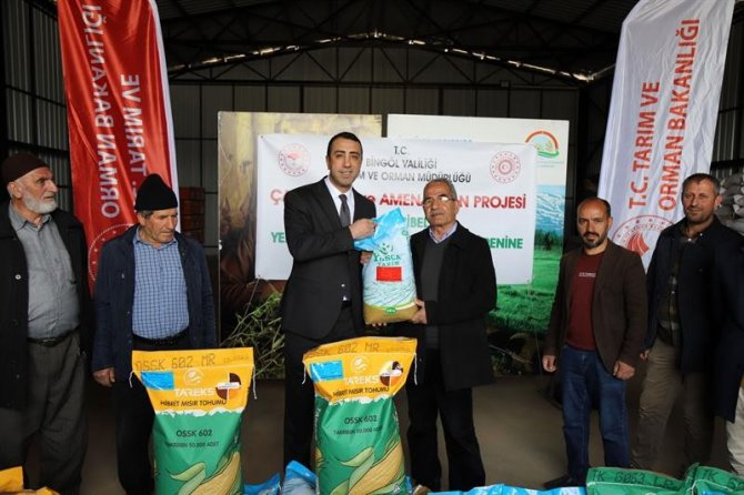 Bingöl’de Çiftçilere Yüzde 50 Hibeli Tohum Dağıtıldı