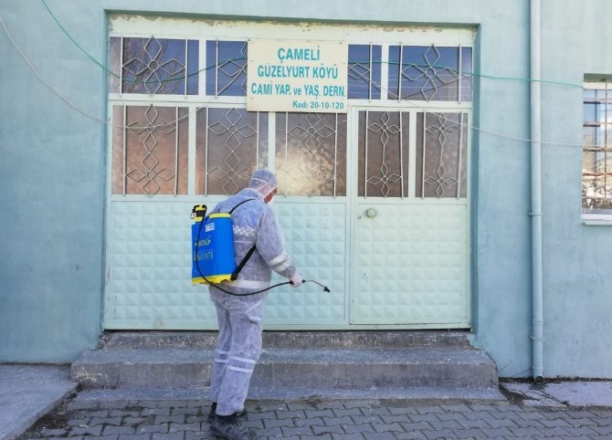 Çameli’nde Camilere Ramazan Temizliği