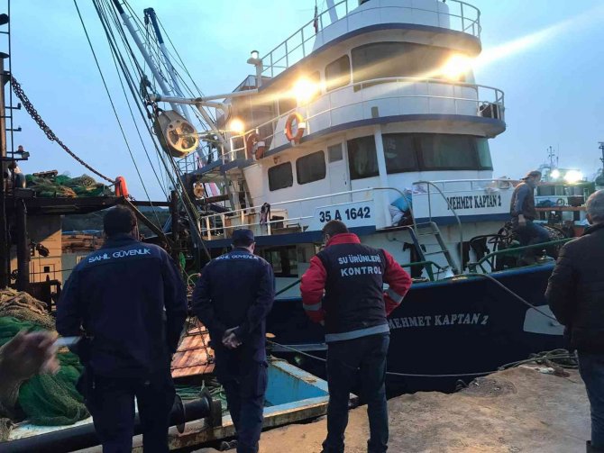 Didim’de Gırgır Tekneleri Denetlendi