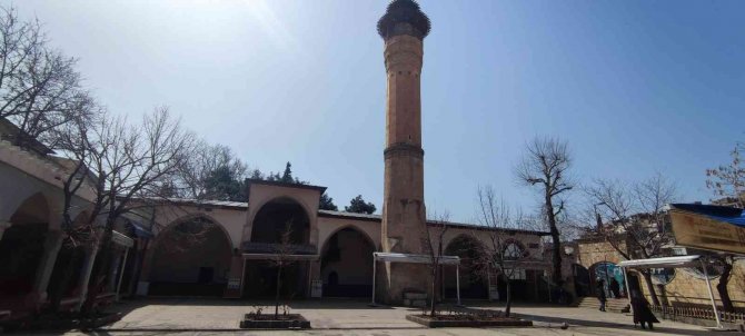 Camiler Ramazan’a Hazır