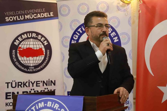 Acar: "100 Bin Öğretmen Ataması Yapılmalıdır"
