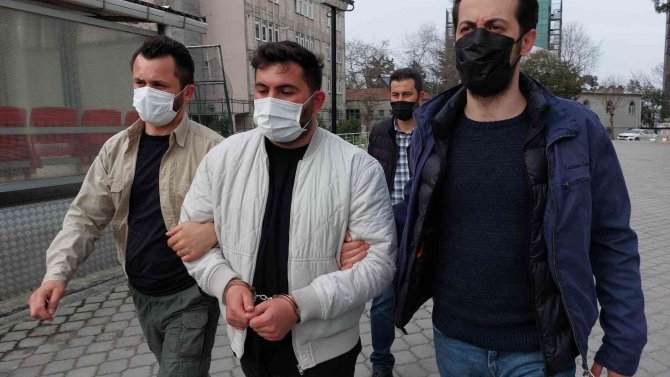 Eniştesini Bıçakla Ağır Yaraladı, Tutuklandı