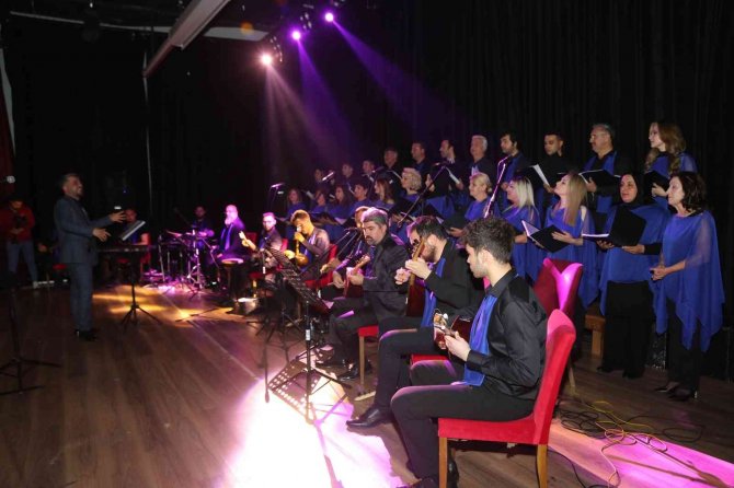 Erdemli Belediyesinden ‘İ̇lk Hasbihal’ Konseri