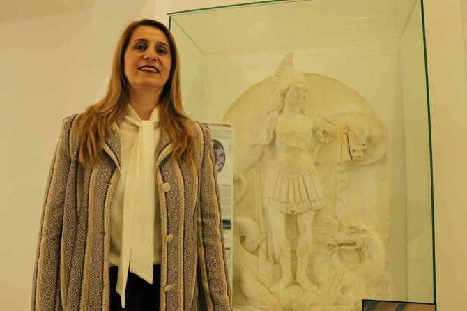 Şifa Merkezinin Tarihine Işık Tutuyor