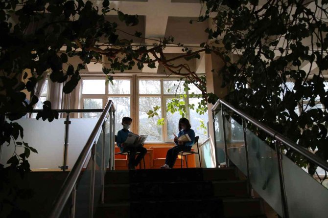 Yıkılacak Kütüphanede Son Kez Kütüphaneler Haftası Kutlandı