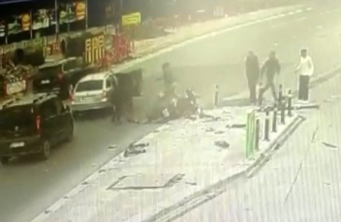 İ̇stanbul’da Milyonluk Gasp Kamerada