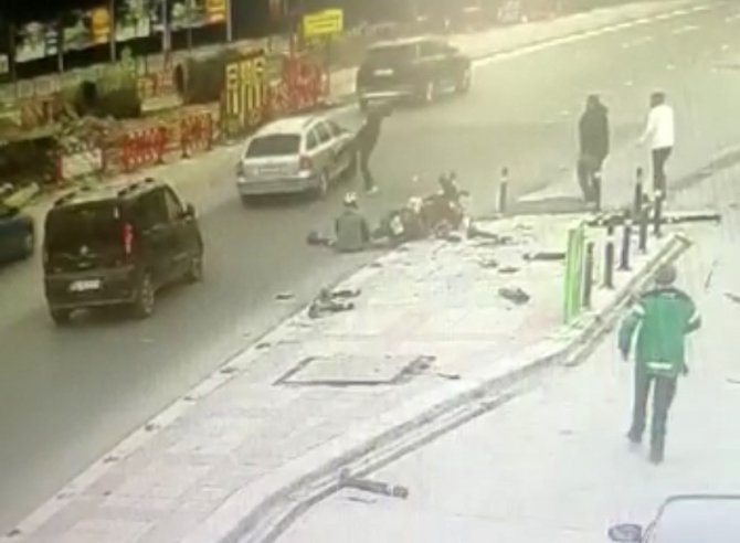 İ̇stanbul’da Milyonluk Gasp Kamerada
