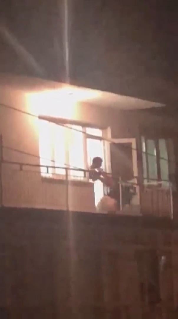 Çocuklarının Gözü Önünde Eşini Darp Eden Koca, Eşini Suçladı
