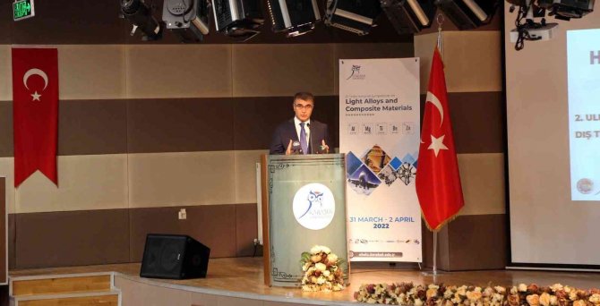 Fenofem Sanal Sanayi Fuarı’nın Açılışı Karabük Üniversitesi’nde Yapıldı