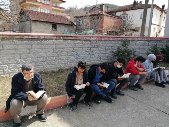 Safranbolu’da Öğrencilerden Anlamlı Etkinlik