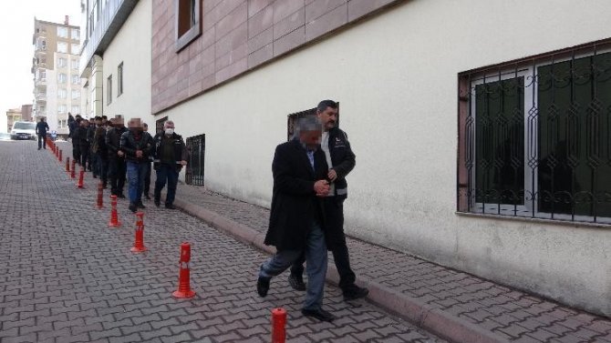 Milyonluk Tütün Operasyonunda 4 Tutuklama
