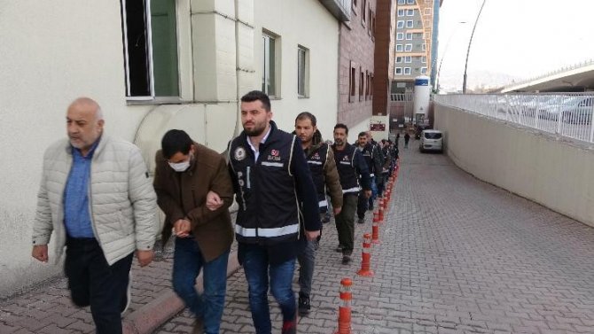 Milyonluk Tütün Operasyonunda 4 Tutuklama