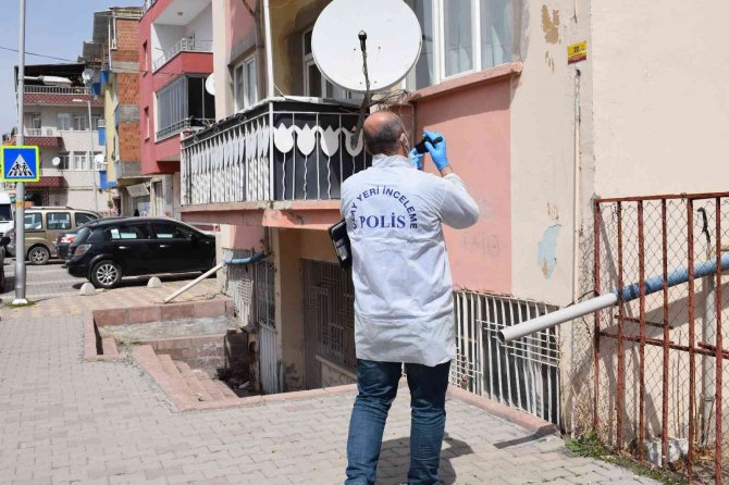 24 Yaşındaki Gencin Sır Ölümü