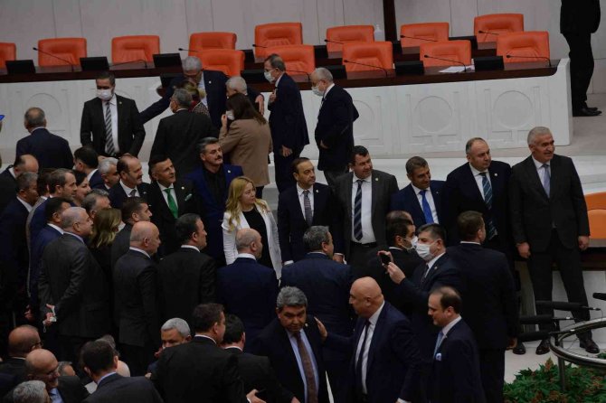 Milletvekili Seçim Kanun Teklifi Kabul Edildi Ve Yasalaştı
