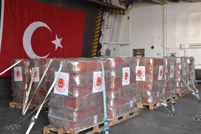 Msb: “81 Ton Ve 148 Plaket Yardım Malzemesi Beyrut’a Ulaştırıldı”