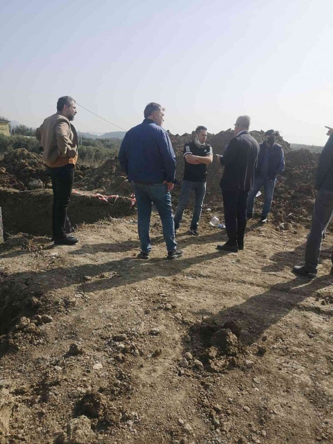 Bursa’da Çocuk Parkına Niyet Baz İstasyonuna Kısmet
