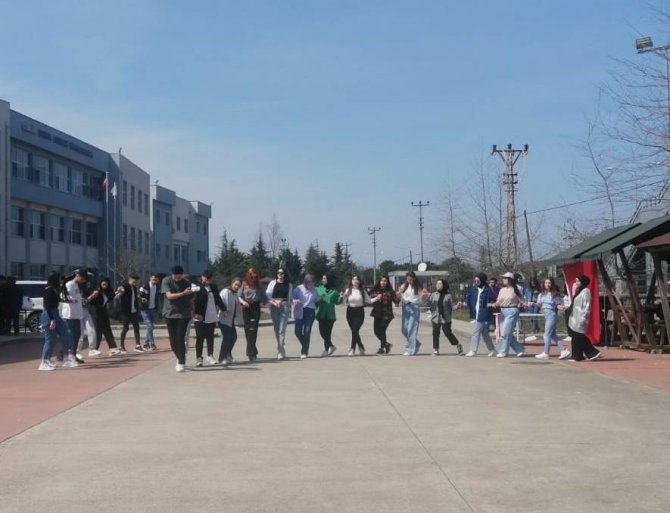 Terme Myo’da Bahar Şenliği