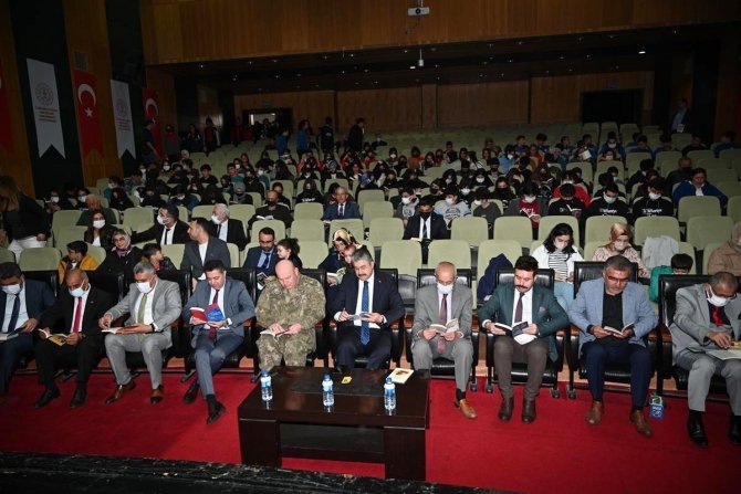 Osmaniye’de ‘58. Kütüphaneler Haftası’ Kutlandı