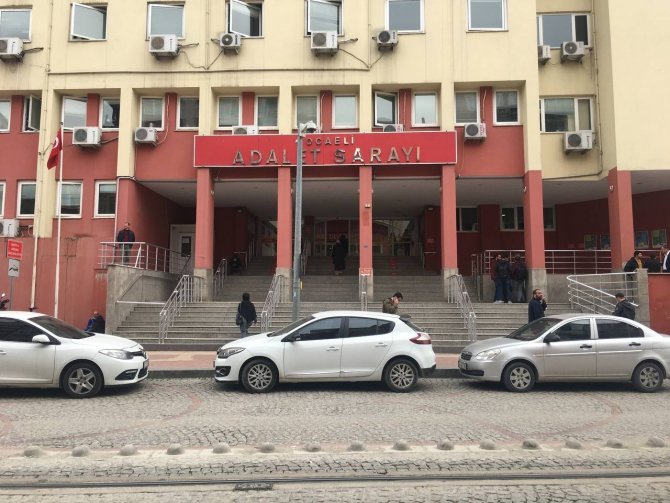 Pkk’lı Teröristlere Finansman Sağlayan 5 Şüpheli Adliyeye Sevk Edildi