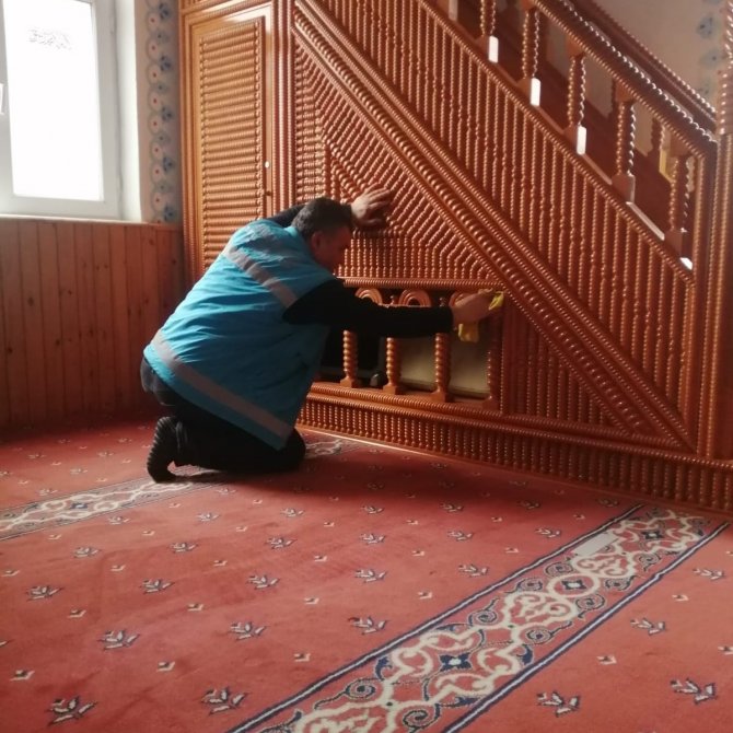 Pursaklar’da Camiler Ramazan Ayına Hazırlanıyor