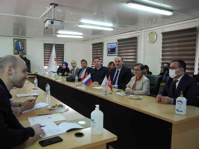 Rus Heyeti Adana’da