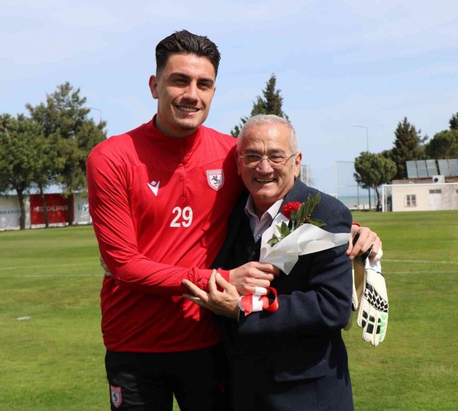 Fuat Çapa: "Bandırmaspor Maçından Güzel Bir Sonuçla Ayrılmak İstiyoruz"
