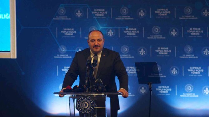 Bakan Varank: "Sektörlerin Üzerindeki Yükleri Halletmek İçin Reformlar Yapmaya Devam Ediyoruz”