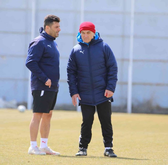 Sivasspor 3 Puan Parolasıyla Hazırlanıyor