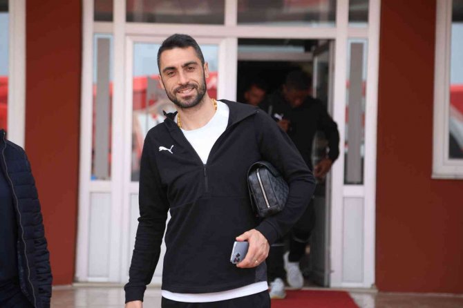 Sivasspor Kafilesi Giresun’a Gitti