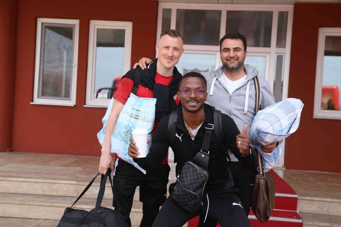 Sivasspor Kafilesi Giresun’a Gitti