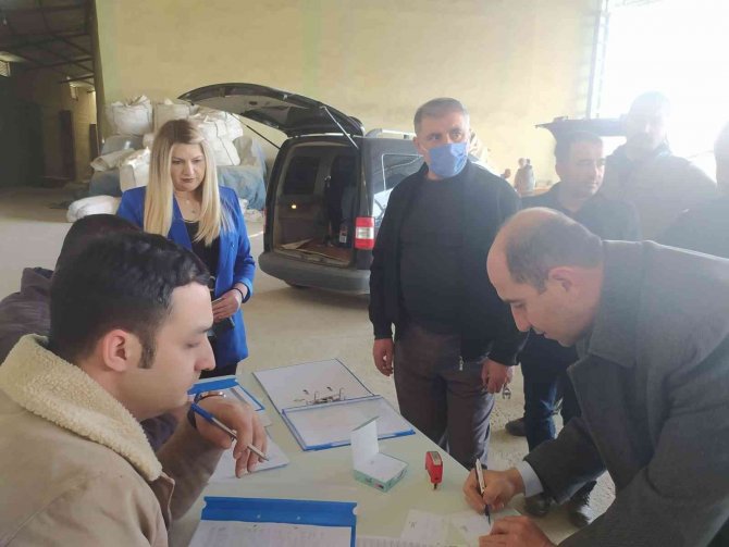 Sungurlu’da Üreticilere 10 Ton Nohut Tohumu Dağıtıldı