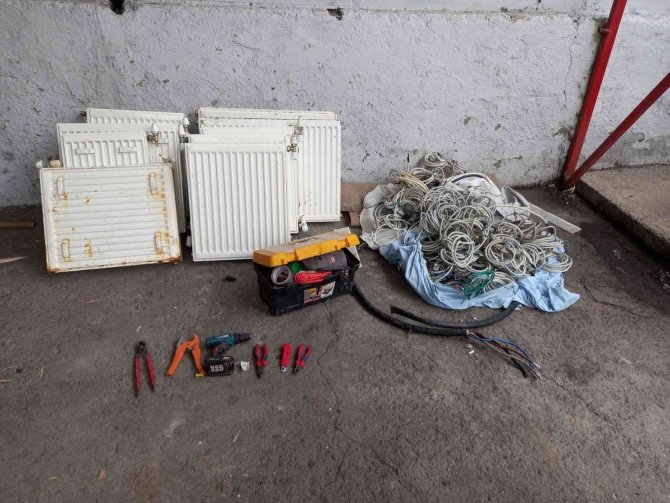 Tokat Merkezli 3 İlde Uyuşturucu Operasyonu: 24 Kişi Gözaltı