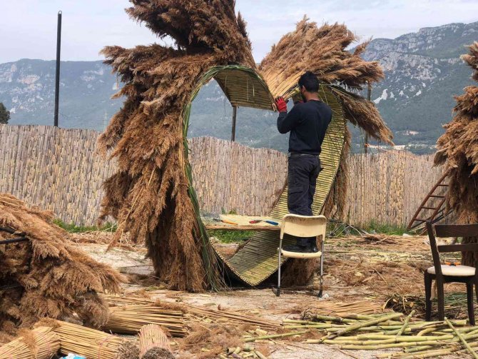 Romanlar Turizm Sezonu Hazırlıklarına Başladı