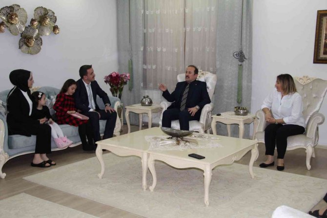 8 Bin 500 Öğretmen Şırnaklıların Kapısını Çalıyor