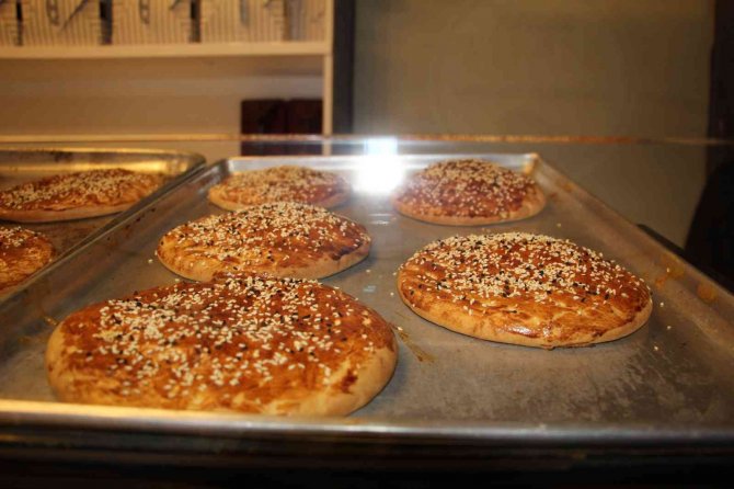 Elazığ’da Ramazan Ayının Vazgeçilmez Lezzeti: ’Nohut Ekmeği’