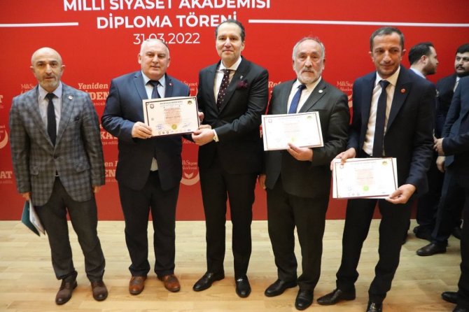 Milli Siyaset Akademisi Mezunları Diplomalarını Aldı