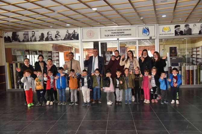 Yunusemre’de Minikler Kütüphane İle Tanıştı