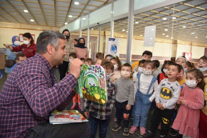 Yunusemre’de Minikler Kütüphane İle Tanıştı