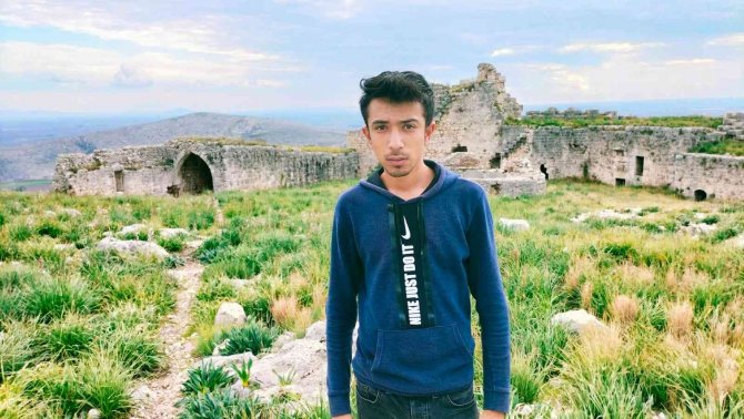 19 Yaşındaki Liseli Gençten 6 Gündür Haber Alınamıyor