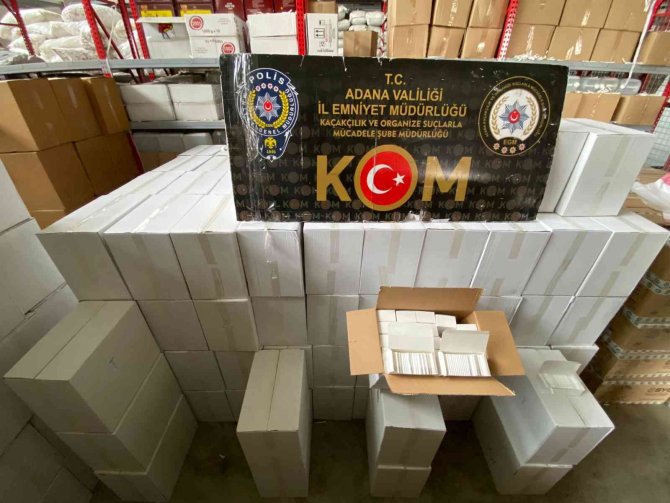 Adana’da 8 Milyon 950 Bin Kaçak Makaron Ele Geçirildi