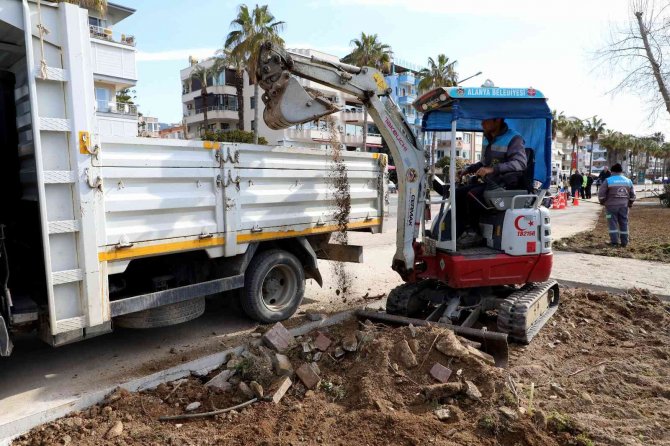 Alanya Bisiklet Yolu’nda Son Rötuşlar Yapılıyor