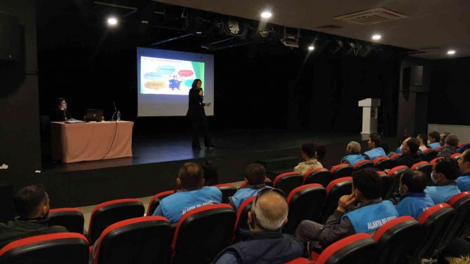 Alanya Belediyesi Personeline ‘İ̇ş Sağlığı Ve Güvenliği’ Eğitimi